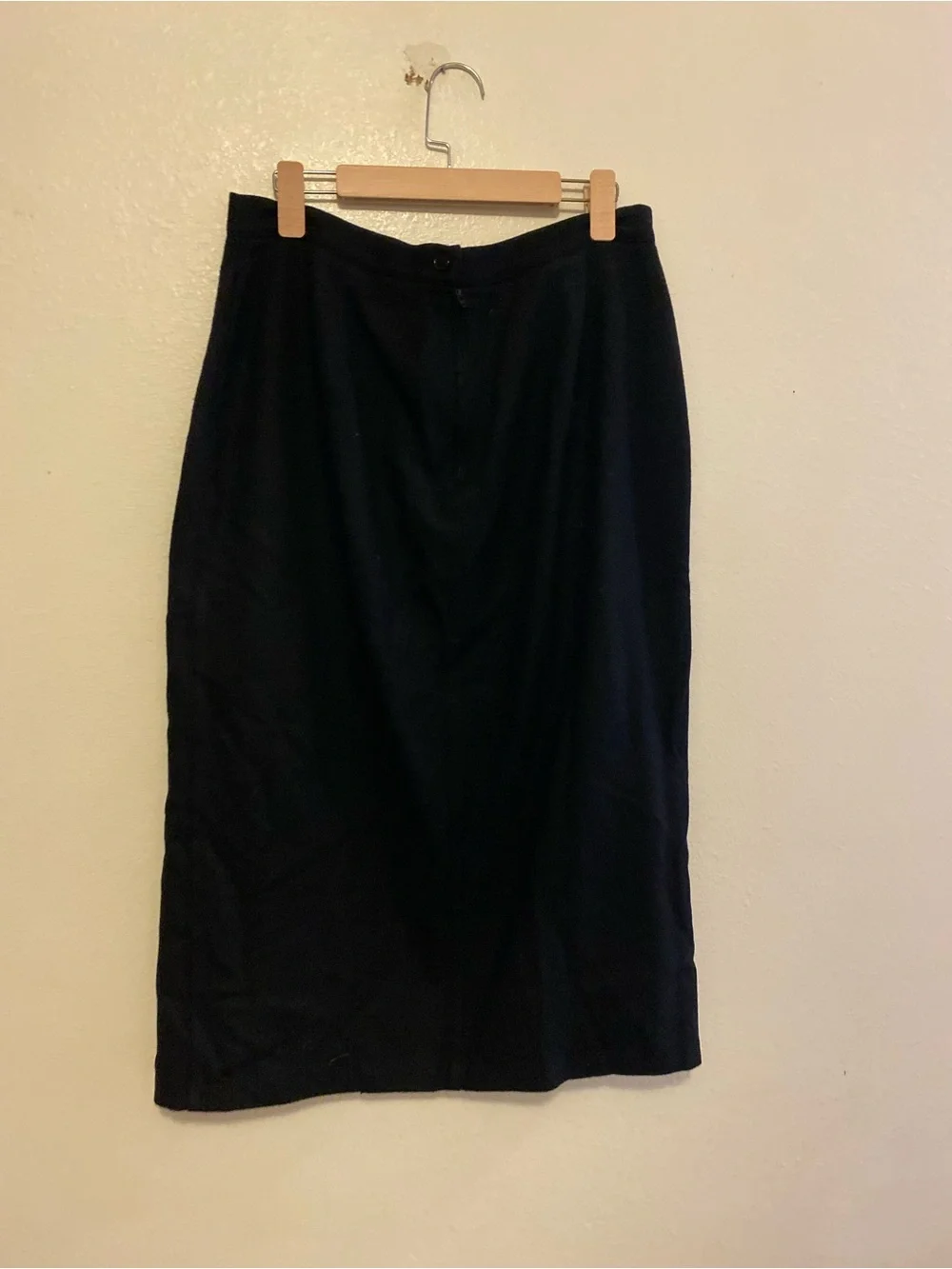 Women's Black wool Midi Skirt with Side Vent